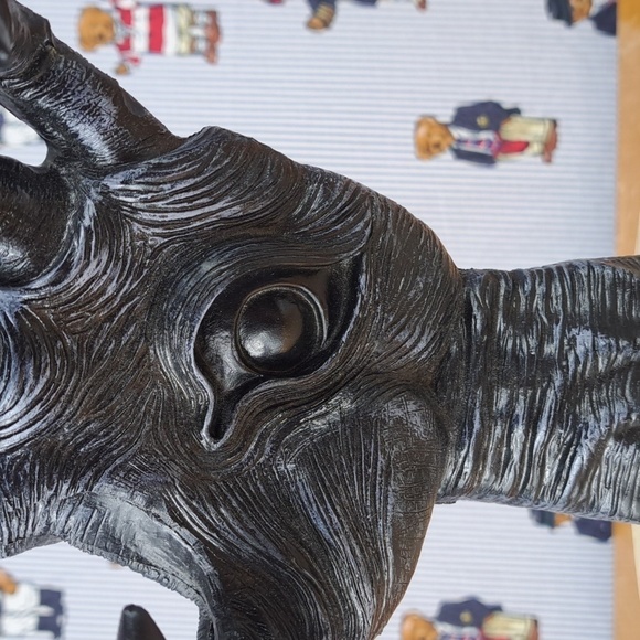 Witch Demon, seeing eyeball black, detailed hand wall mount art sculpture hand - Picture 5 of 7